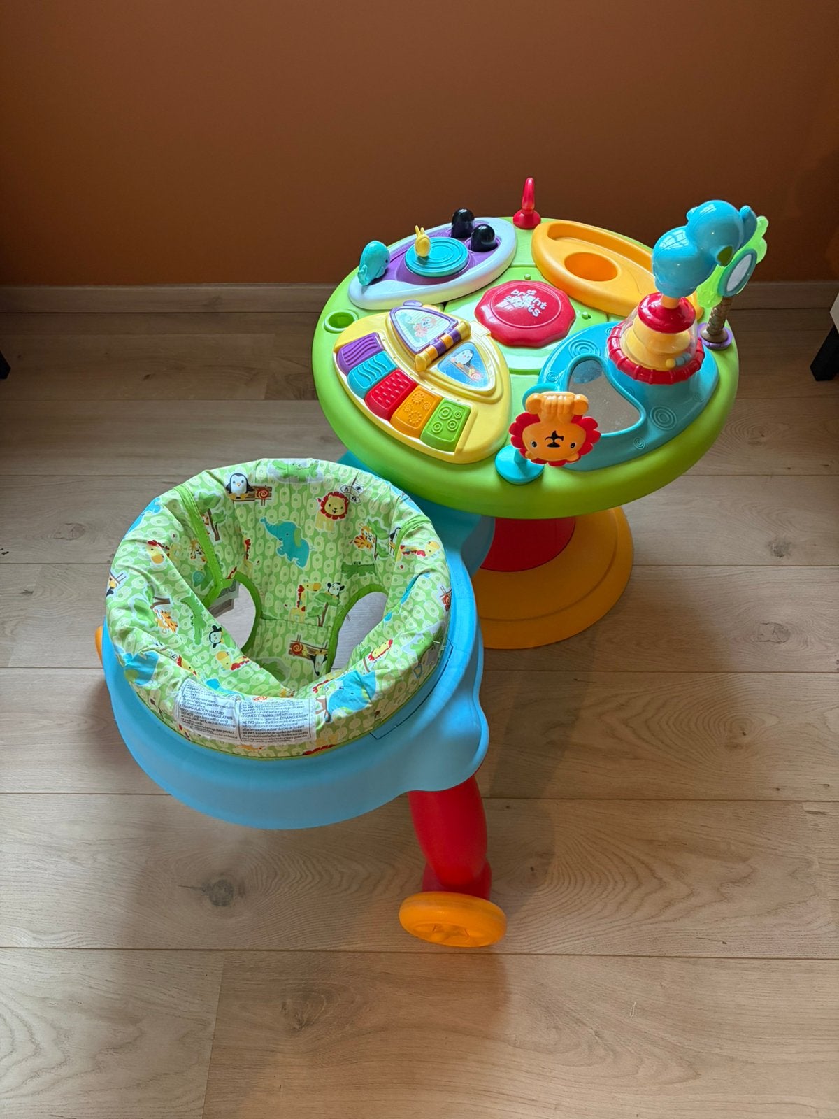Bright starts activiteitentafel, Kinderen en Baby's, Ophalen, Gebruikt