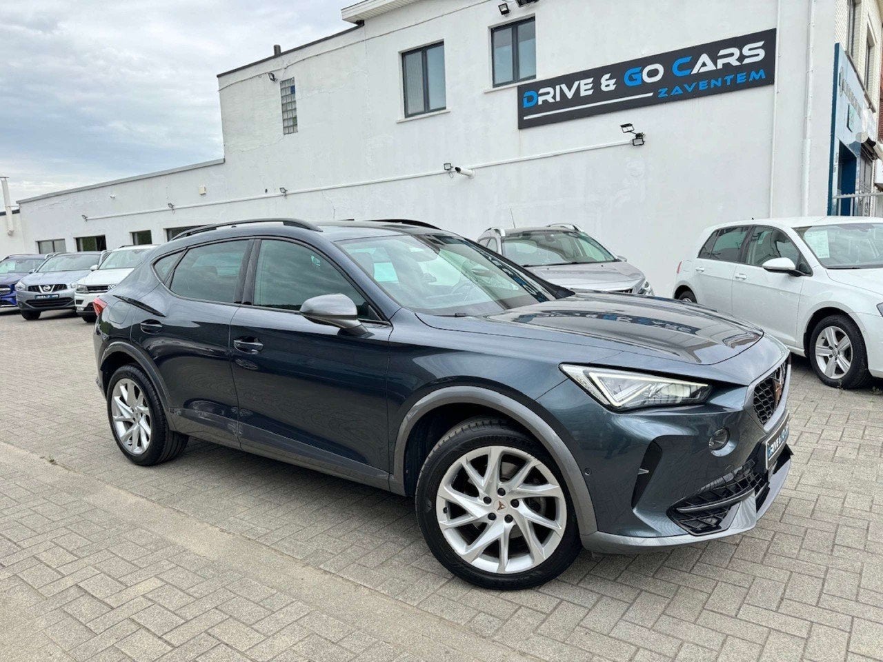 CUPRA Formentor 1.5 TSI DSG - Full Option * 1 JAAR GARANTIE, Autos, Cupra, Argent ou Gris, Achat, Entreprise, Carnet d'entretien