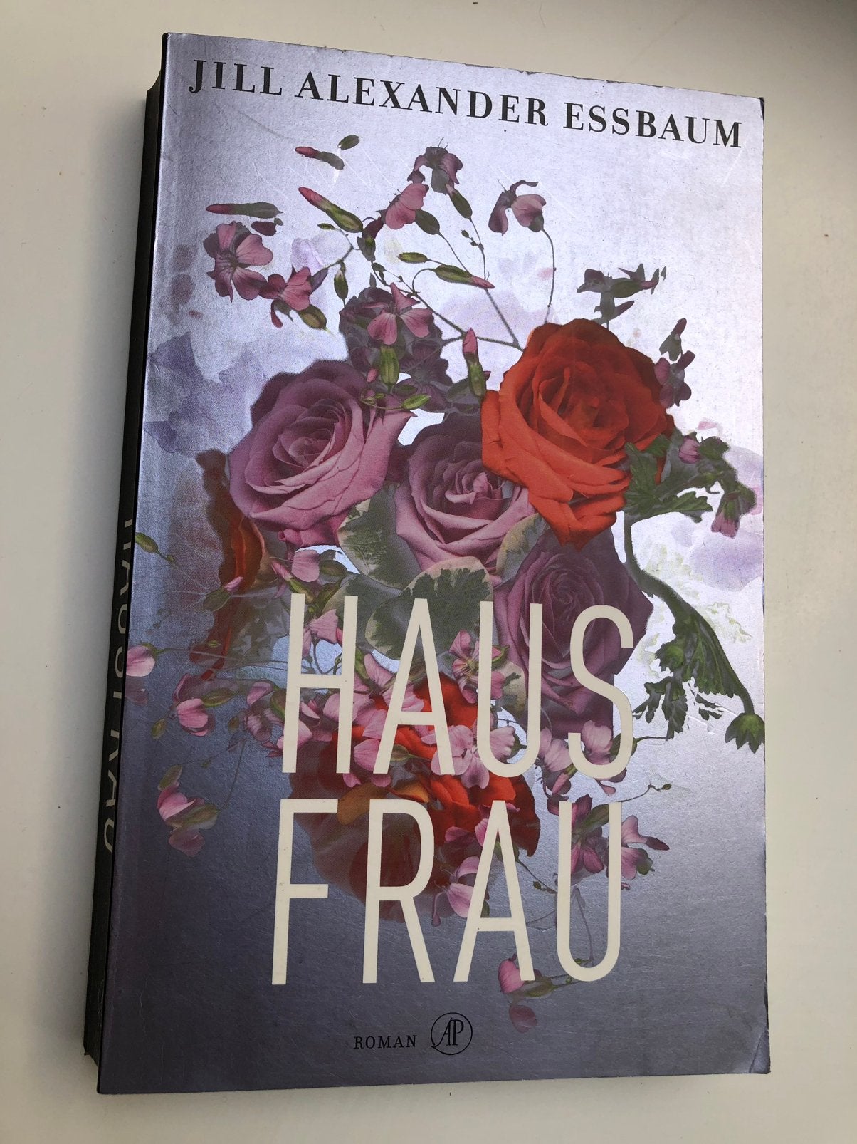 Hausfrau- Jill Alexander Essbaum, Ophalen, Gelezen