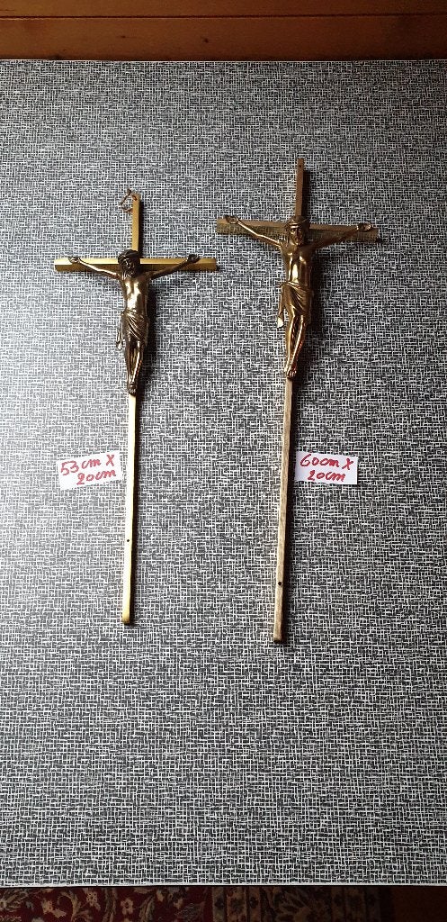 2 koperen kruisbeelden, Ophalen of Verzenden