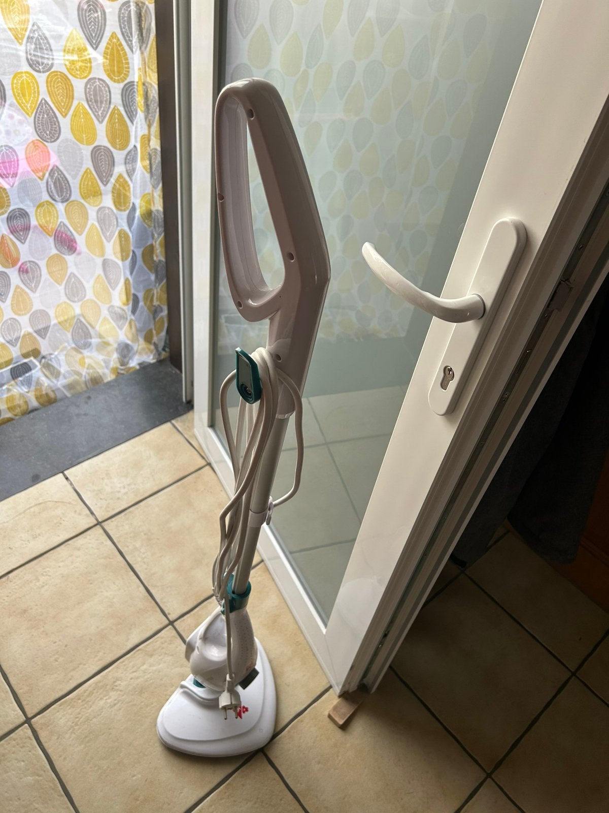 Nettoyeur vapeur électrique pour sol ., Electroménager, Vapeurs, Enlèvement, Comme neuf