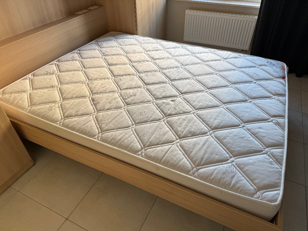 bed, Ophalen, Beige, Tweepersoons, Zo goed als nieuw