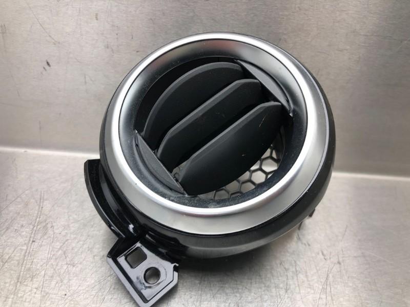 DASHBOARD LUCHTROOSTER Nissan Micra (K14) (01-2016/06-2025), Gebruikt, Dhr. M. Roggen, Marinus@Japoto.nl, Stadsweg 37 37
9917 PV  WIRDUM GR., NL
