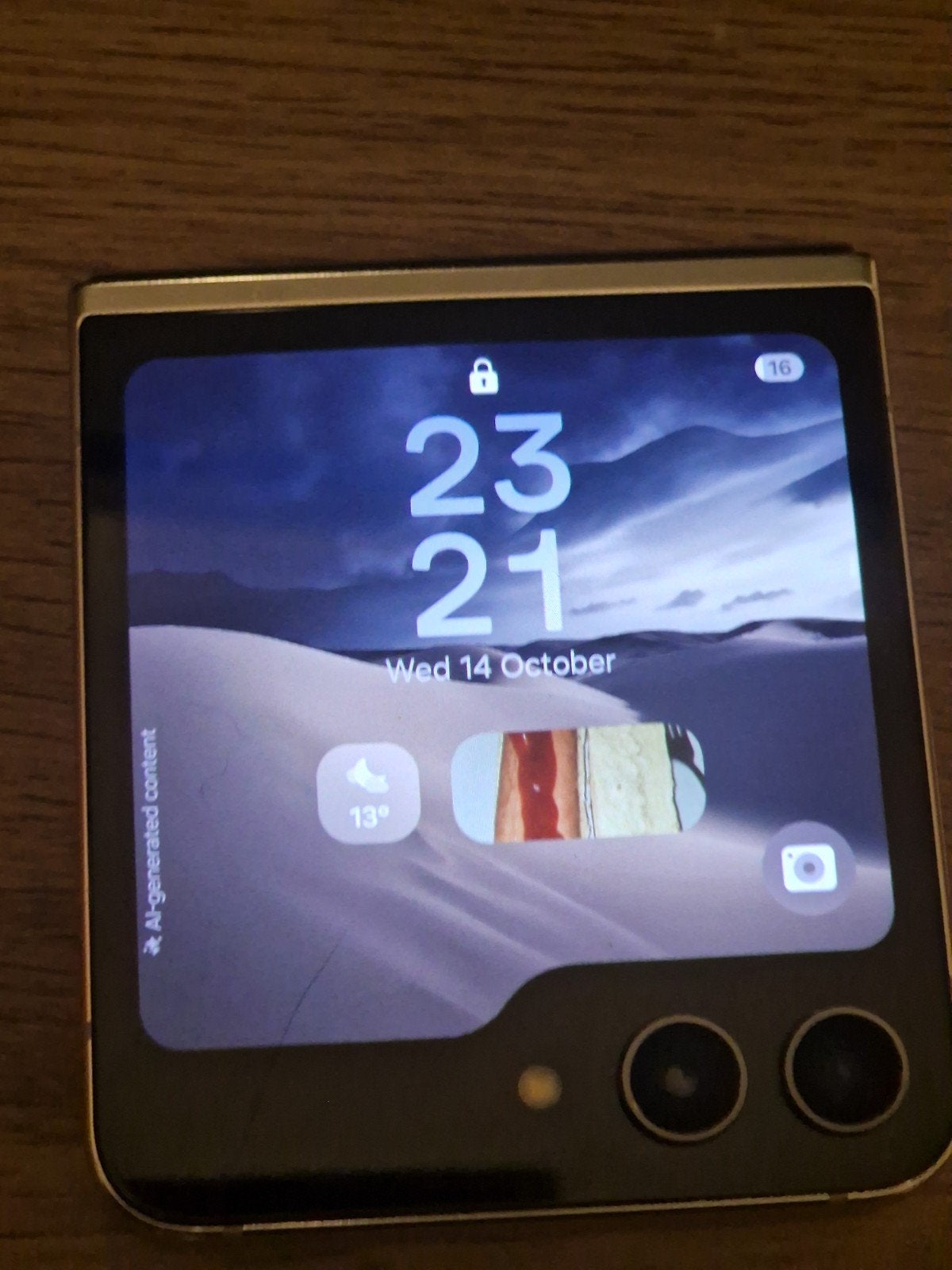 Z Flip5 256GB - Cream, Télécoms, 10 mégapixels ou plus, Utilisé, Sans abonnement, Sans simlock