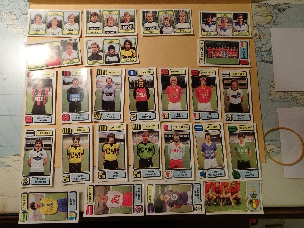 26 afbeeldingen Panini - Belgisch voetbal 83/84, Ophalen of Verzenden, Zo goed als nieuw, Meerdere stickers