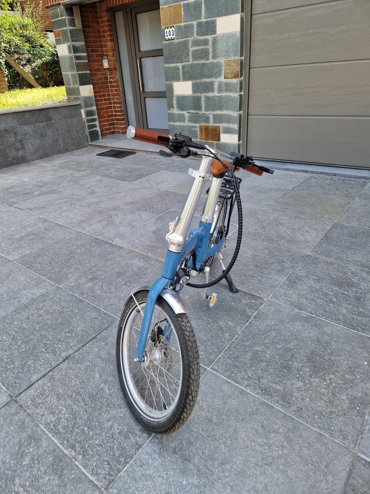 Vélo électrique pliable eovolt 0km, Vélos & Vélomoteurs, Cyclomoteurs | Tomos