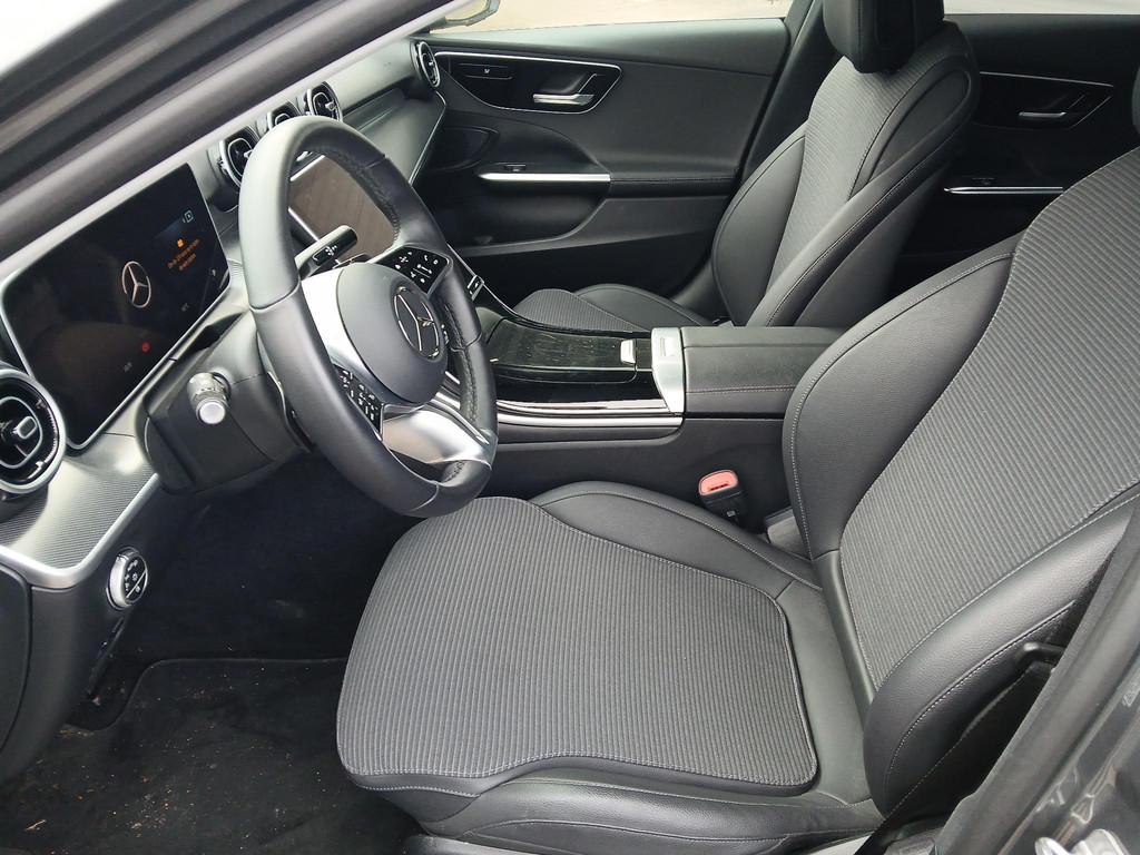 Mercedes-Benz C-Klasse 220 D Berline Luxury Line | Trekhaak, Auto's, Automaat, 4 cilinders, https://public.car-pass.be/vhr/b24c5f4a-465d-4c0b-a780-36b229f656eb