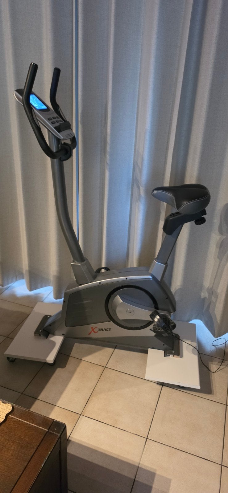 Hometrainer  X - Tract, Sports & Fitness, Appareils de fitness, Enlèvement, Vélo d'appartement