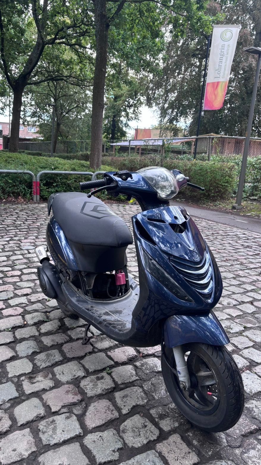 Zip 70cc a klasse, Fietsen en Brommers, Scooters | Piaggio, Tweetakt, Klasse A (25 km/u), Ophalen of Verzenden, Zo goed als nieuw