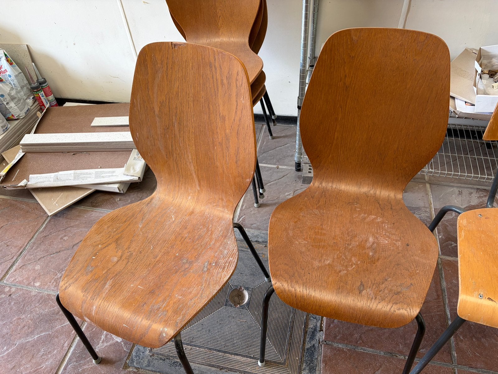 Vintage stoelen (werk aan), Enlèvement, Utilisé, Bois, Cinq, Six Chaises ou plus