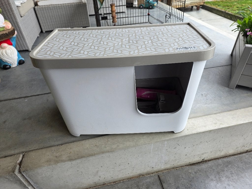 Katten/honden huisje, Ophalen, Zo goed als nieuw