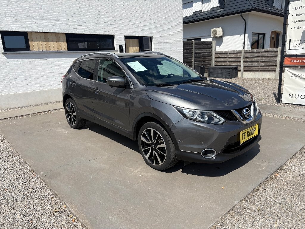 Nissan Qashqai, Auto's, Voorwielaandrijving, 4 cilinders, Leder, 5 deurs