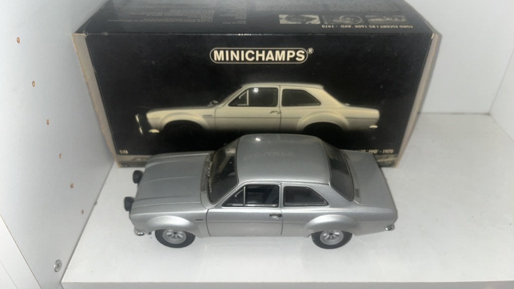ford escort 1 rs1600 1970 1/18, Hobby en Vrije tijd, Modelauto's | 1:18, Verzenden, Zo goed als nieuw, Auto, MiniChamps
