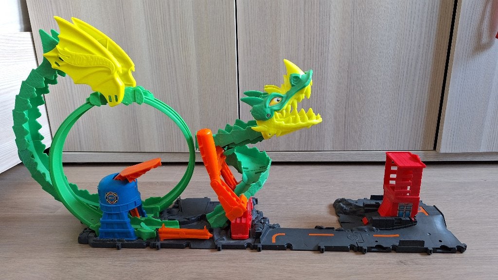 Hot Wheels, speelset vuurspuwende draak, Ophalen, Racebaan, Zo goed als nieuw, Hot Wheels