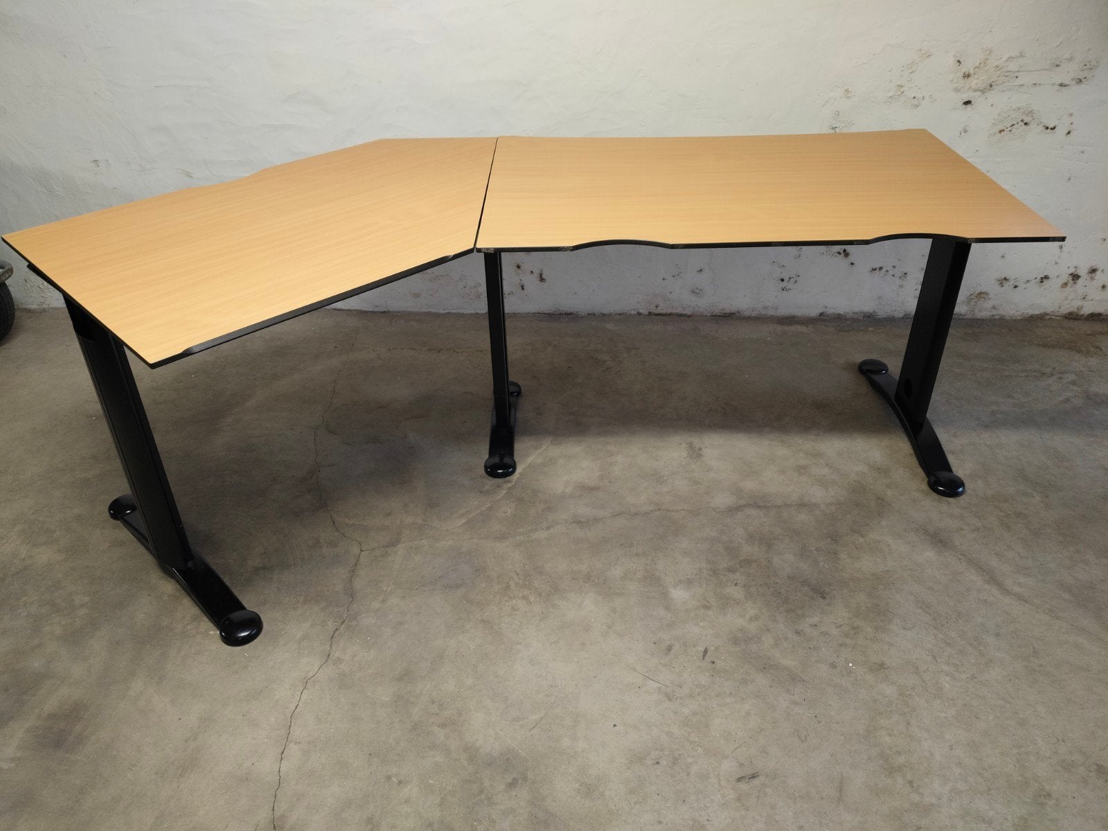 Bureau hoek/rechthoekig, Ophalen, Hoekbureau