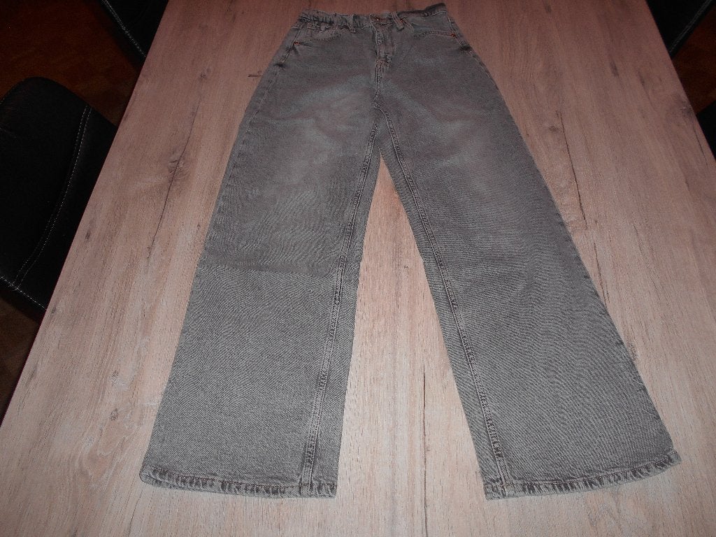 grijs jeans h&m maat 152, Kinderen en Baby's, Broek, Meisje, H&M, Ophalen of Verzenden