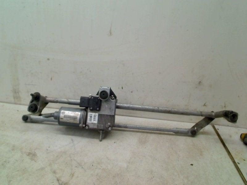 MOTEUR + TRINGLERIE ESSUIE GLACE AVANT Tiguan (5N1 / 2), Volkswagen, Volkswagen AG, Utilisé, Kundenbetreuung@volkswagen.de
