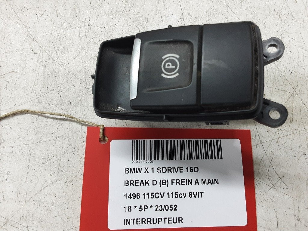 COMMUTATEUR BMW X1 (F48) (01-2014/06-2022) (3214670110), Mevr. I. Hauben, Utilisé, BMW, Rue de l'Espoir 34 34
4030  GRIVEGNÉE, BE