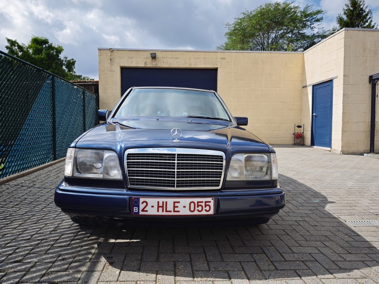 mercedes benz E220 W124 automaat 1994, foto 4
