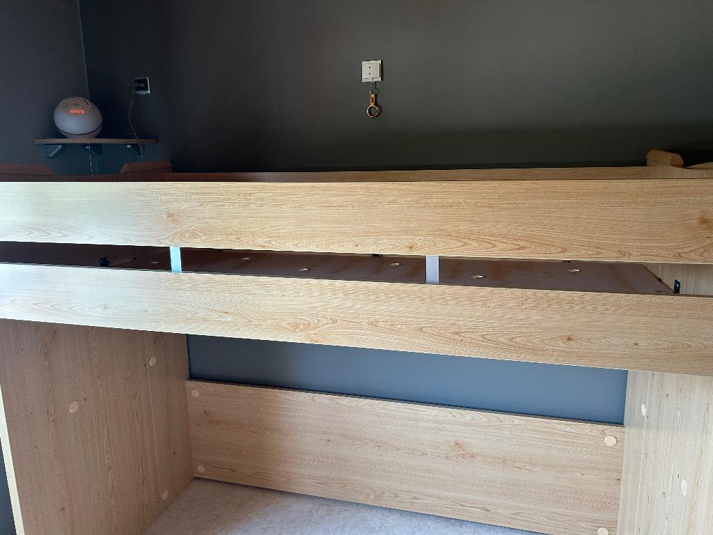 Bed hoogslaper, Kinderen en Baby's, Kinderkamer | Stapelbedden en Hoogslapers, Ophalen, Gebruikt, Hoogslaper
