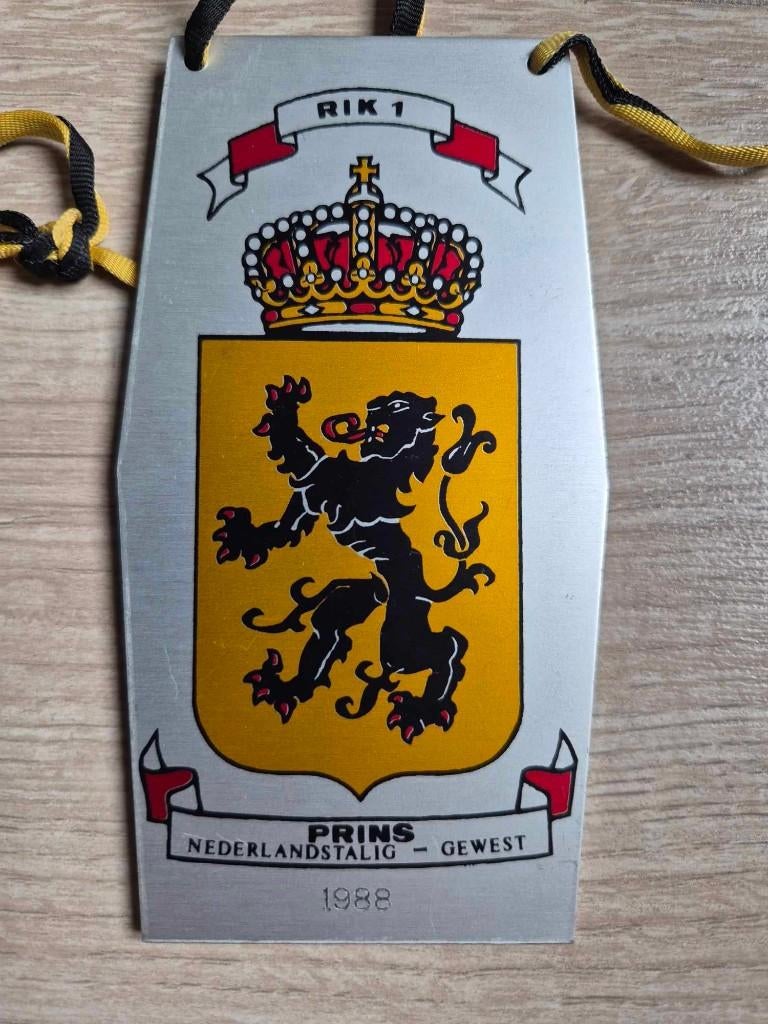 Carnaval medaille Prins Rik I 1988, Enlèvement ou Envoi