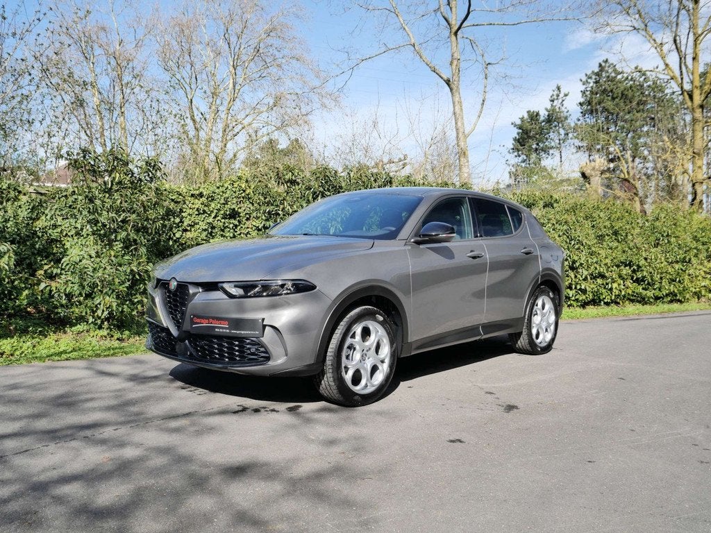 Alfa Romeo Tonale PHEV Q4 Sprint, GARANTIE TOT 4DE JAAR, Auto's, Gebruikt, 5 zetels, Hybride Elektrisch/Benzine, 131 pk