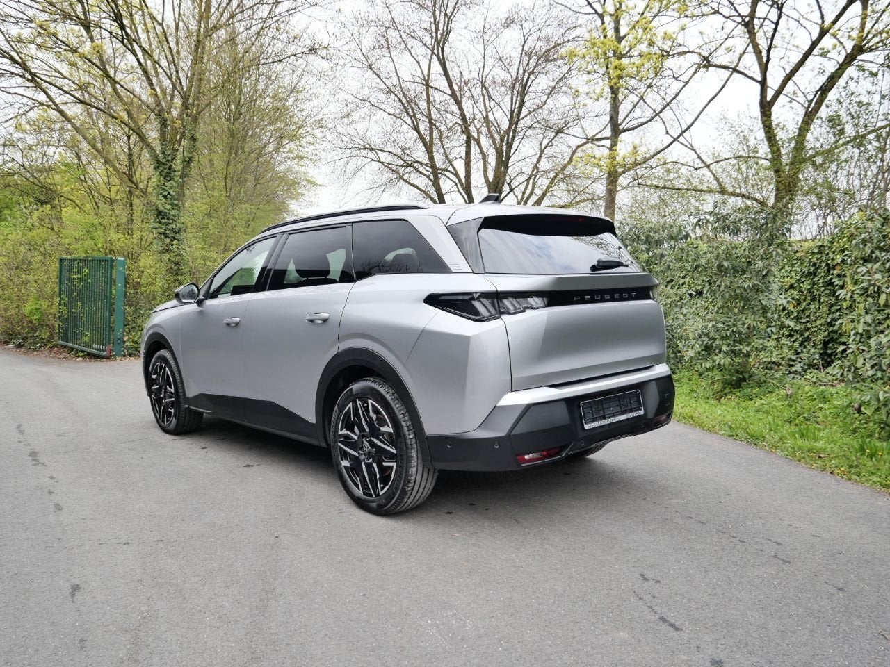 Peugeot 5008 First Edition Allure 7pl.,GARANTIE TOT 4DE JAAR, Auto's, Peugeot, Gebruikt, 1199 cc, 136 pk, 7 zetels