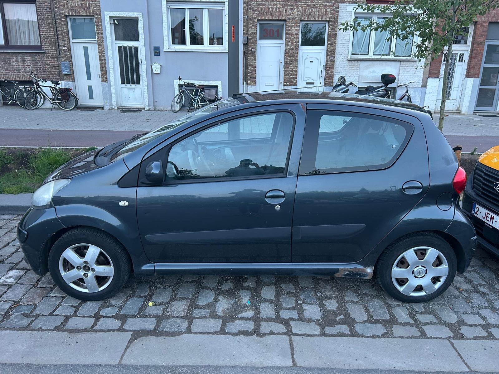 Toyota Aygo 1.0 Benzine (2007) – / Export / Voor onderdelen⁠, Autos, Achat, Boîte manuelle, Particulier, Essence