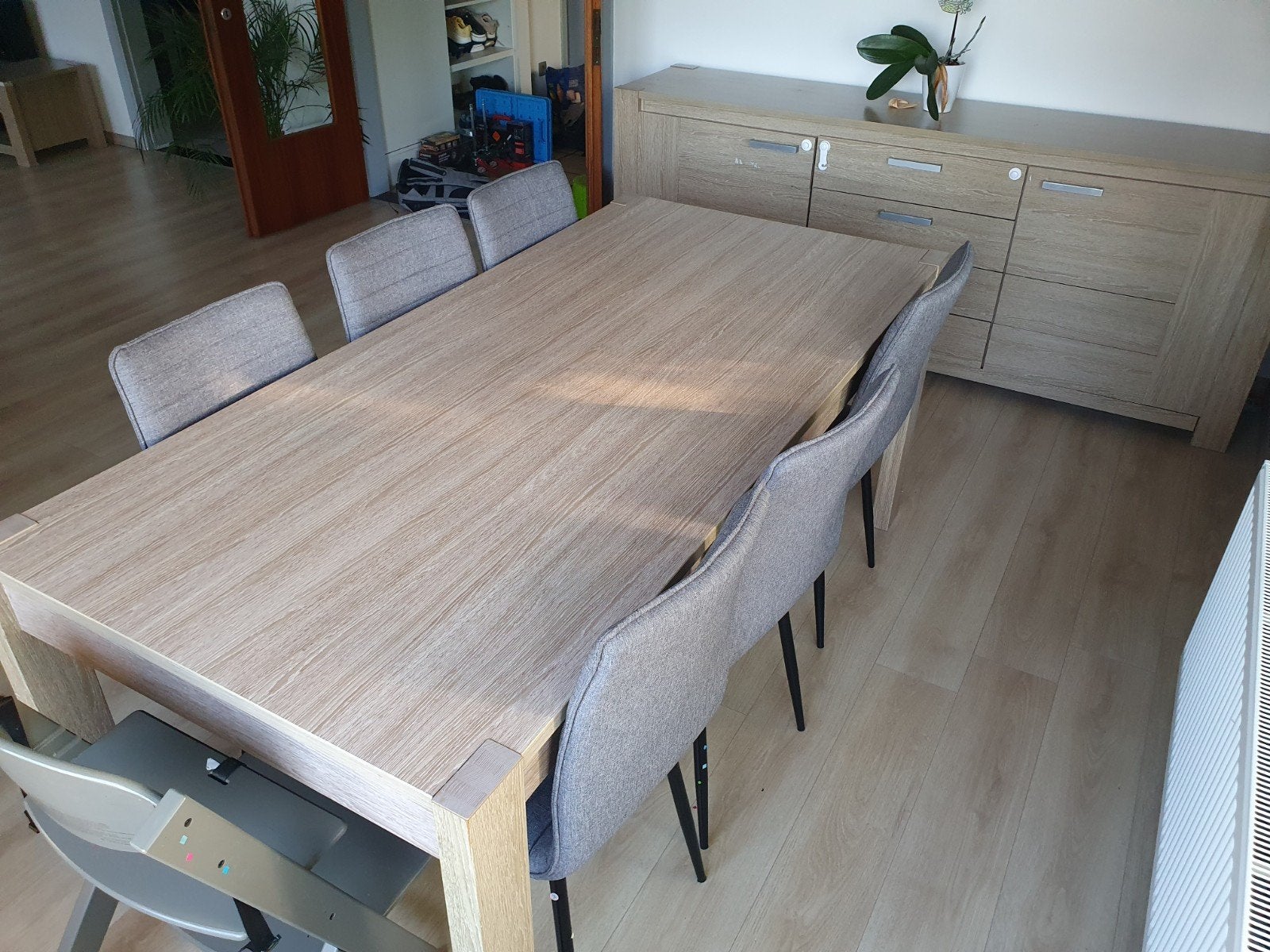 tafel dressoir en tv kast, Huis en Inrichting, Ophalen of Verzenden, Gebruikt, 6 tot 8 stoelen