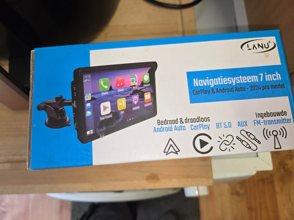Navigatie 7 inc scherm met plug en ply, Ophalen, Zo goed als nieuw