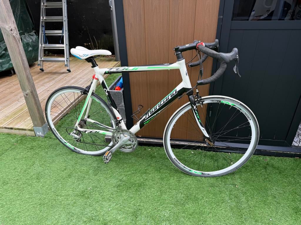 Koersfiets Montana, Fietsen en Brommers, Ophalen, Zo goed als nieuw