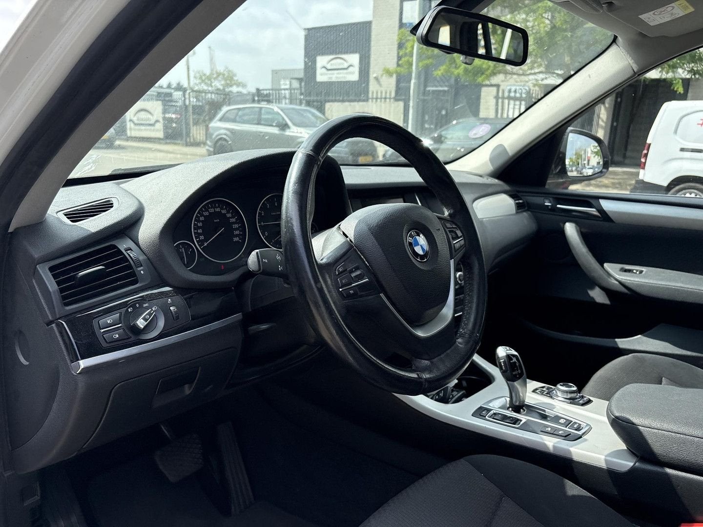 BMW X3 xDrive28i Executive MOTOR NIET 100%! | Pano | Climate, Autos, BMW, Achat, Entreprise, Noir, Automatique