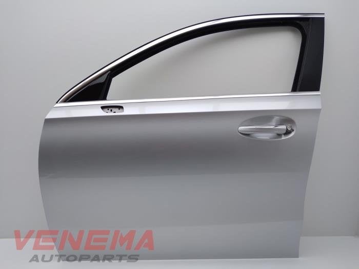 Portier 4Deurs links-voor van een Mercedes A-Klasse (775), 12 maanden garantie, Gebruikt, -, Deur