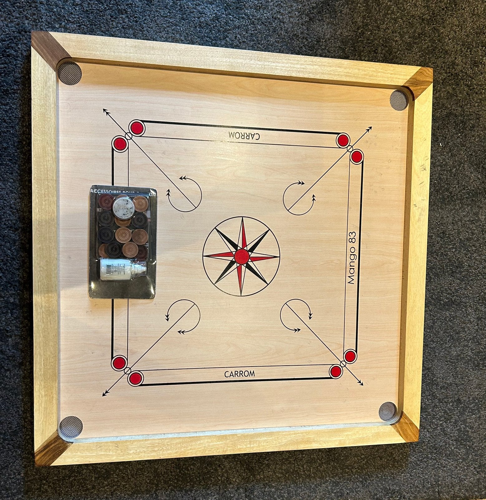Carrom Mango 83, Enfants & Bébés, Jouets | Autre, Enlèvement, Comme neuf
