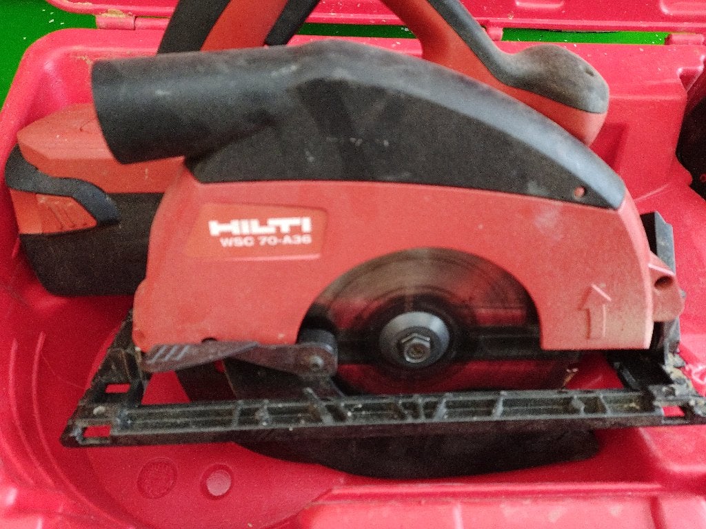 Scie circulaire Hilti, Ophalen, Cirkelzaag, HILTI, Zo goed als nieuw