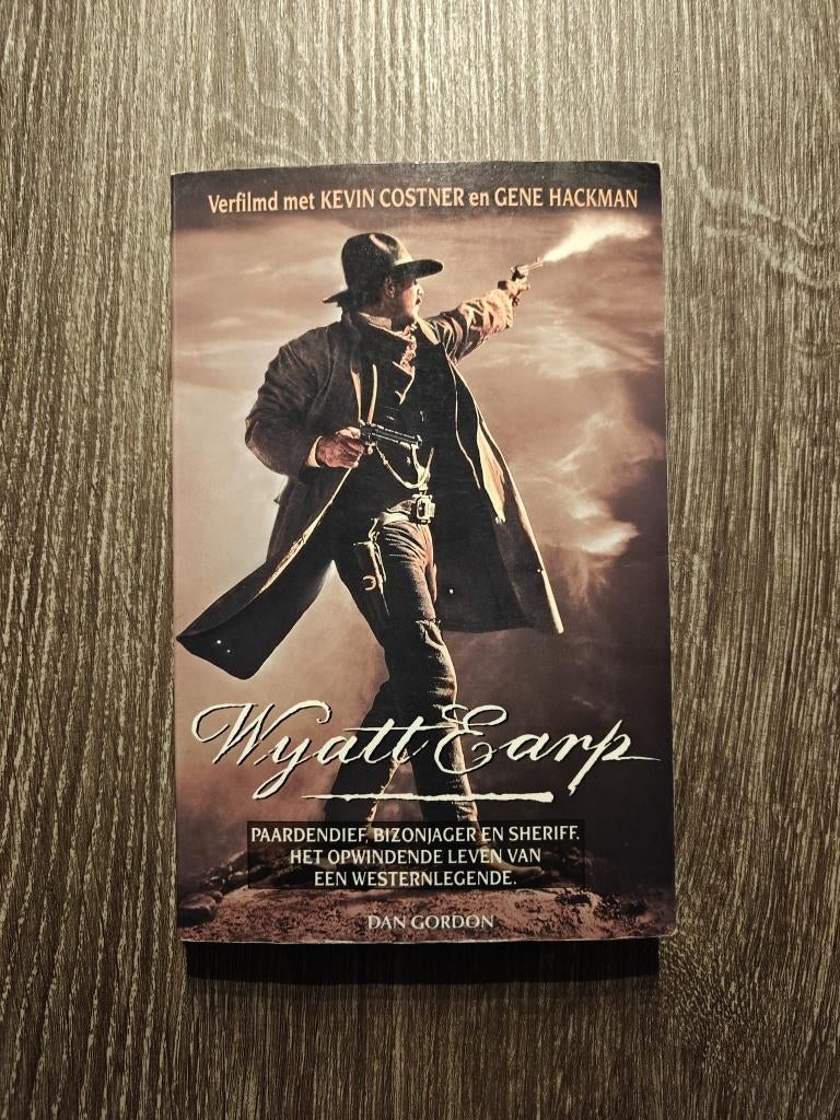 Bundel Robinson Crusoë, Robin Hood, Jeanne d’Arc, Wyatt Earp, Envoi, Utilisé, Belgique