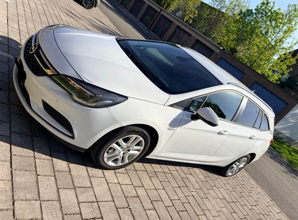 Opel astra 2016 AUTOMATIC Euro6b, Auto's, Opel, Automaat, Euro 6, Particulier, Astra