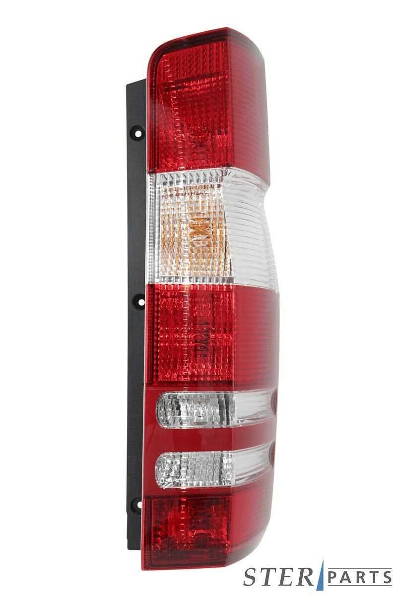 Achterlicht rechts Mercedes-Benz Sprinter W906 A9068200264, Auto-onderdelen, -, Ophalen of Verzenden, -, -