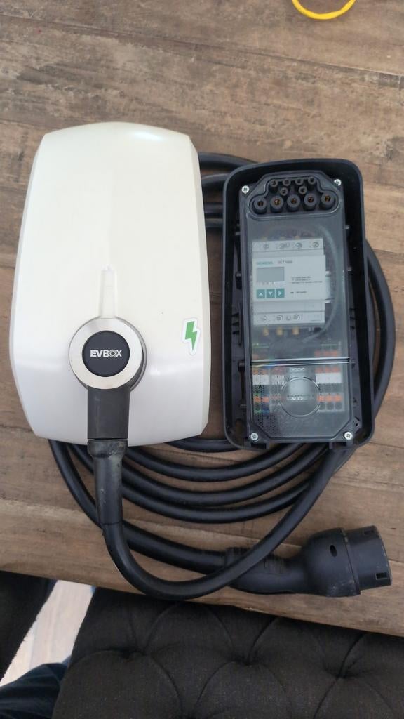 EvBox Elvi, Ophalen, Laadpaal