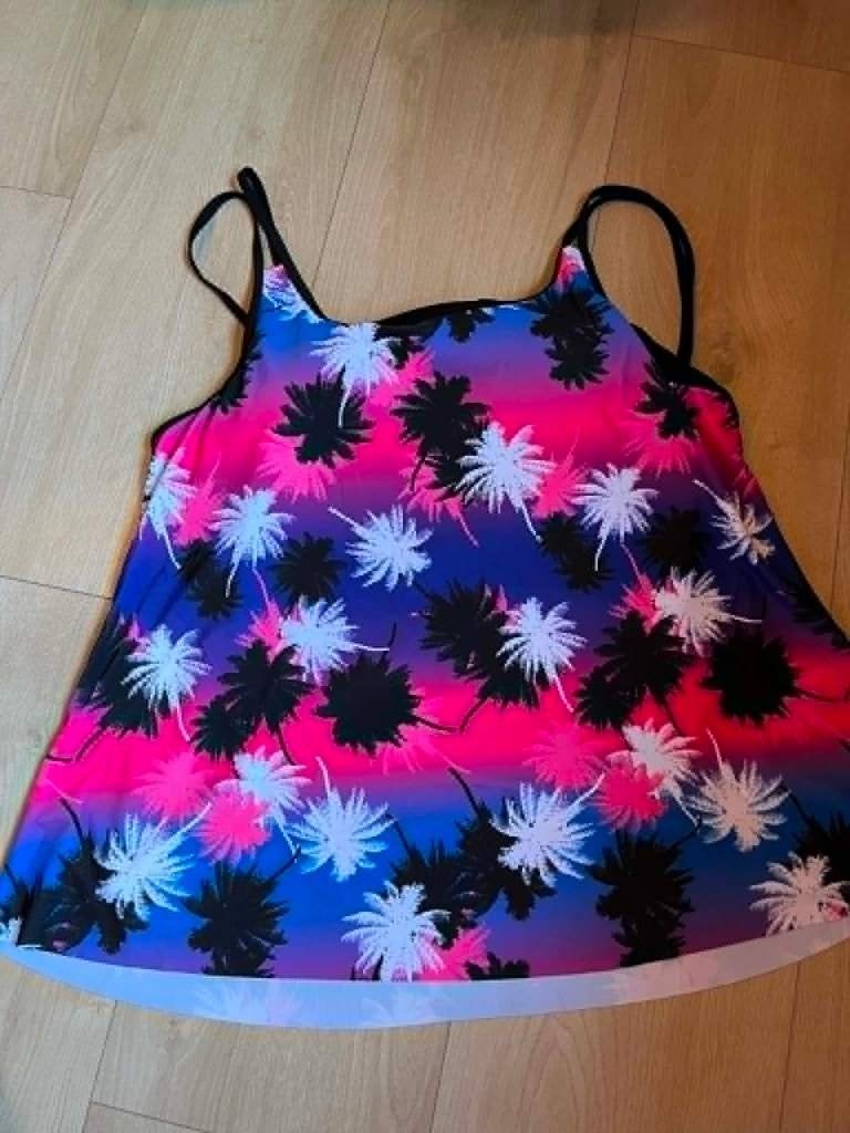 tankini top roze blauw wit zwart 5xl = 52, Enlèvement ou Envoi, Porté, Bleu