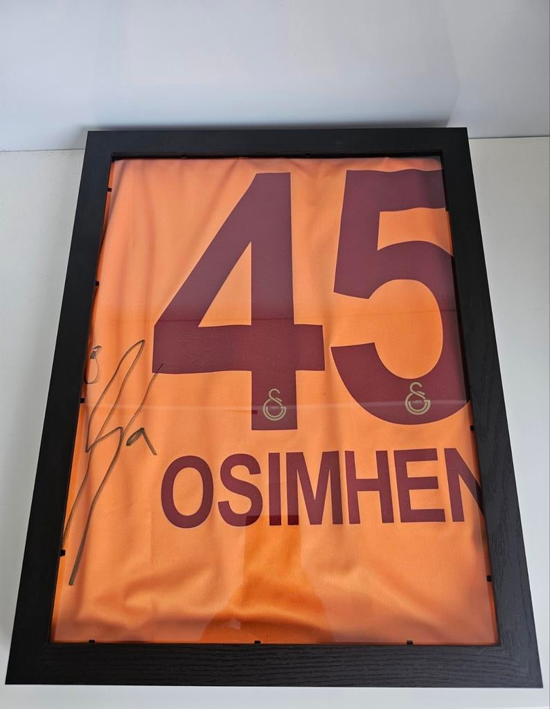 Gesigneerd Victor Osimhen Galatasaray shirt met kader, Verzenden, Zo goed als nieuw, Shirt