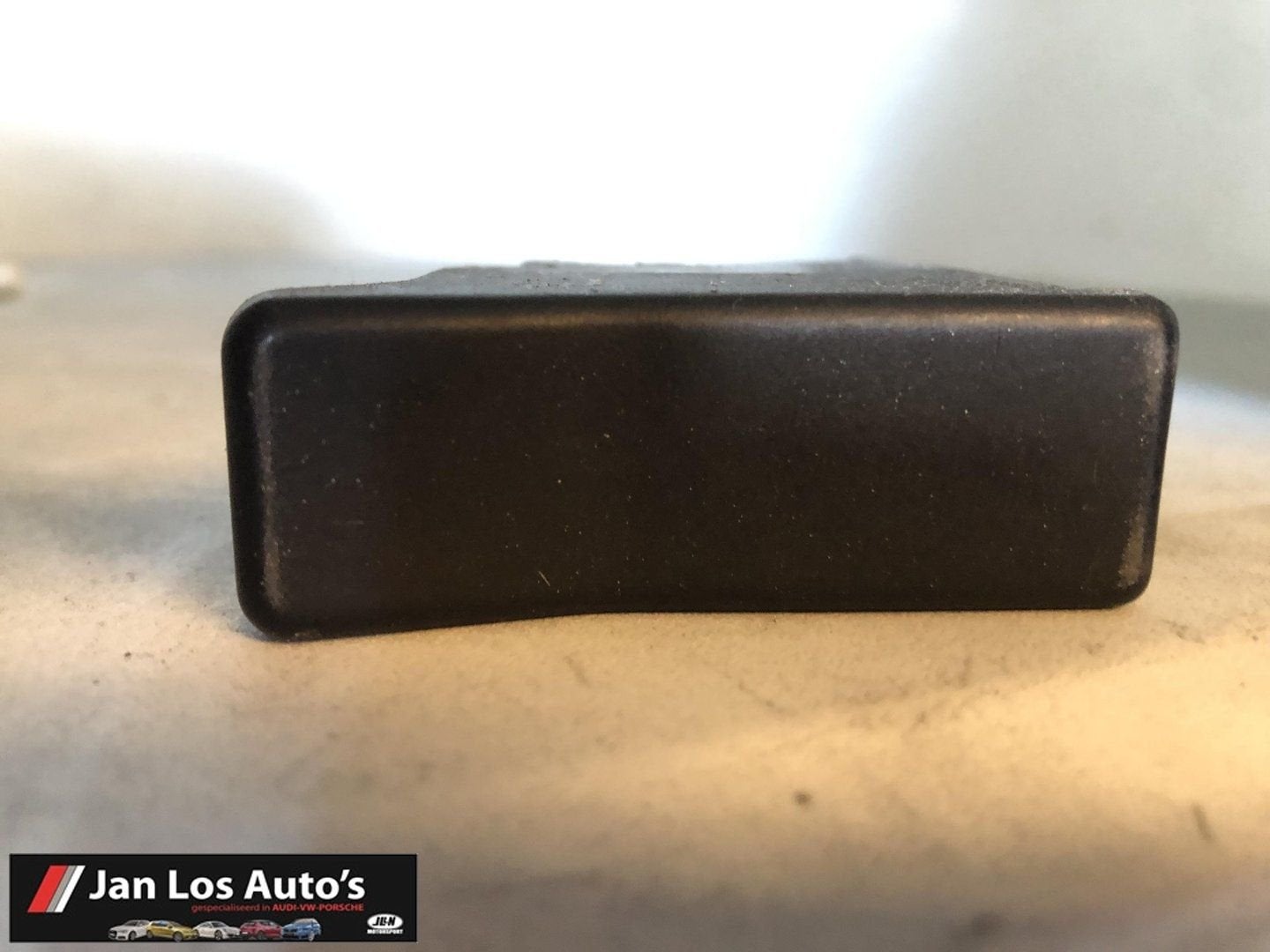Schakelaar blank Audi 80 Coupe B2 ('78-'86) 853857145, -, Audi, Utilisé, -