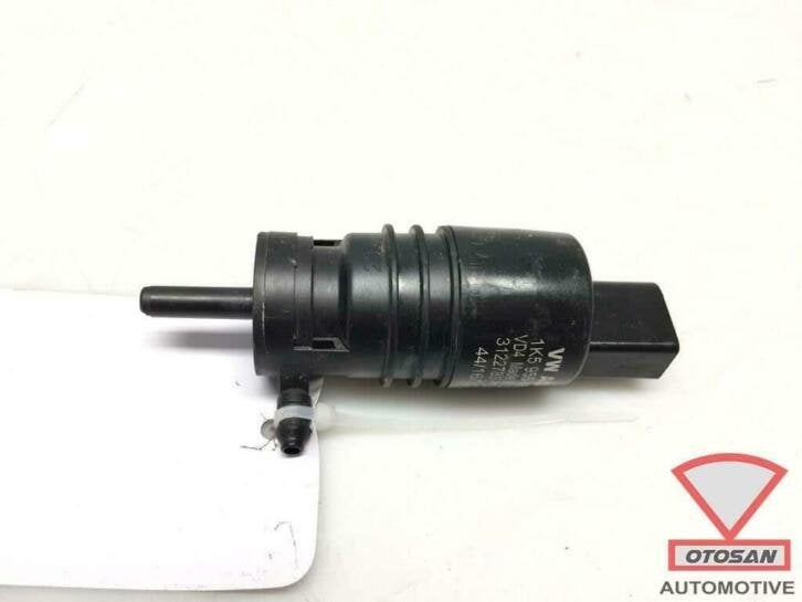 vw passat b8 2017 vag ruitensproeierpomp 1k5955651, Gebruikt, Volkswagen, Volkswagen AG, Vw@volkswagen.de