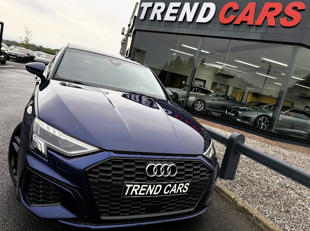 AUDI A3 30 TFSI 3XSLINE PANO LED AMBIANCE MATRIX LED CAM, Autos, Achat, Entreprise, Garantie prolongée, Boîte manuelle