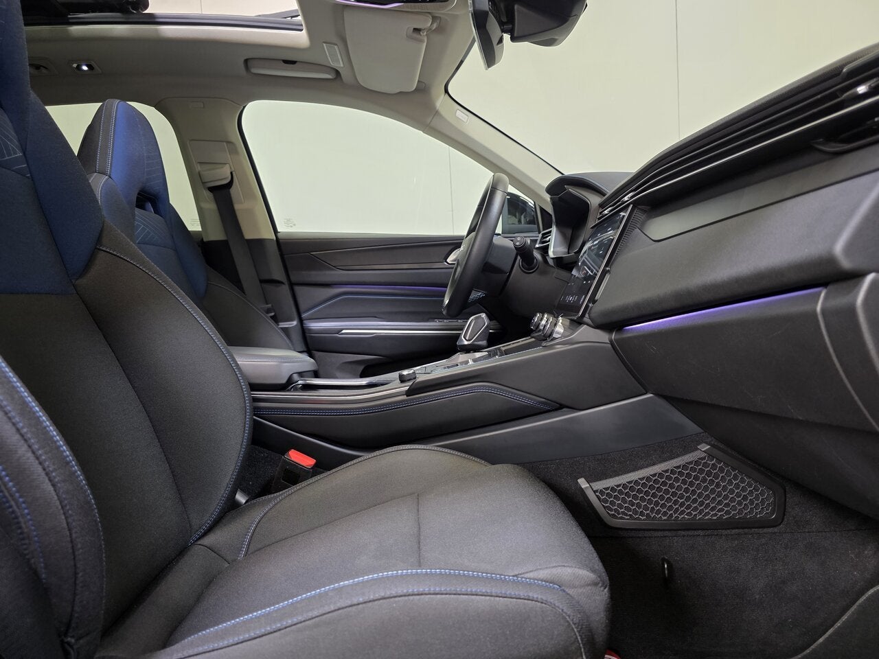 Lynk & Co 01 1.5 Hybrid Plug In - GPS - Pano -  Topstaat!, Auto's, Lynk & Co, 4 deurs, 0 min, 5 zetels, 3 cilinders