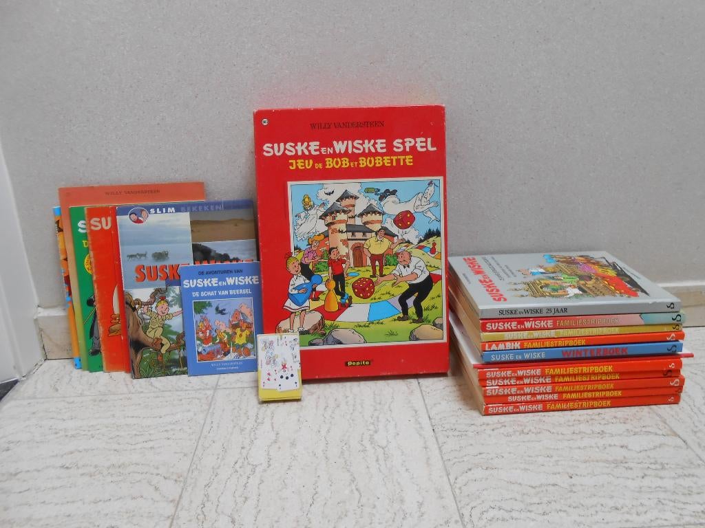 Lot Suske en Wiske objecten en albums, Meerdere stripboeken, Ophalen of Verzenden, Zo goed als nieuw, Willy Vandersteen