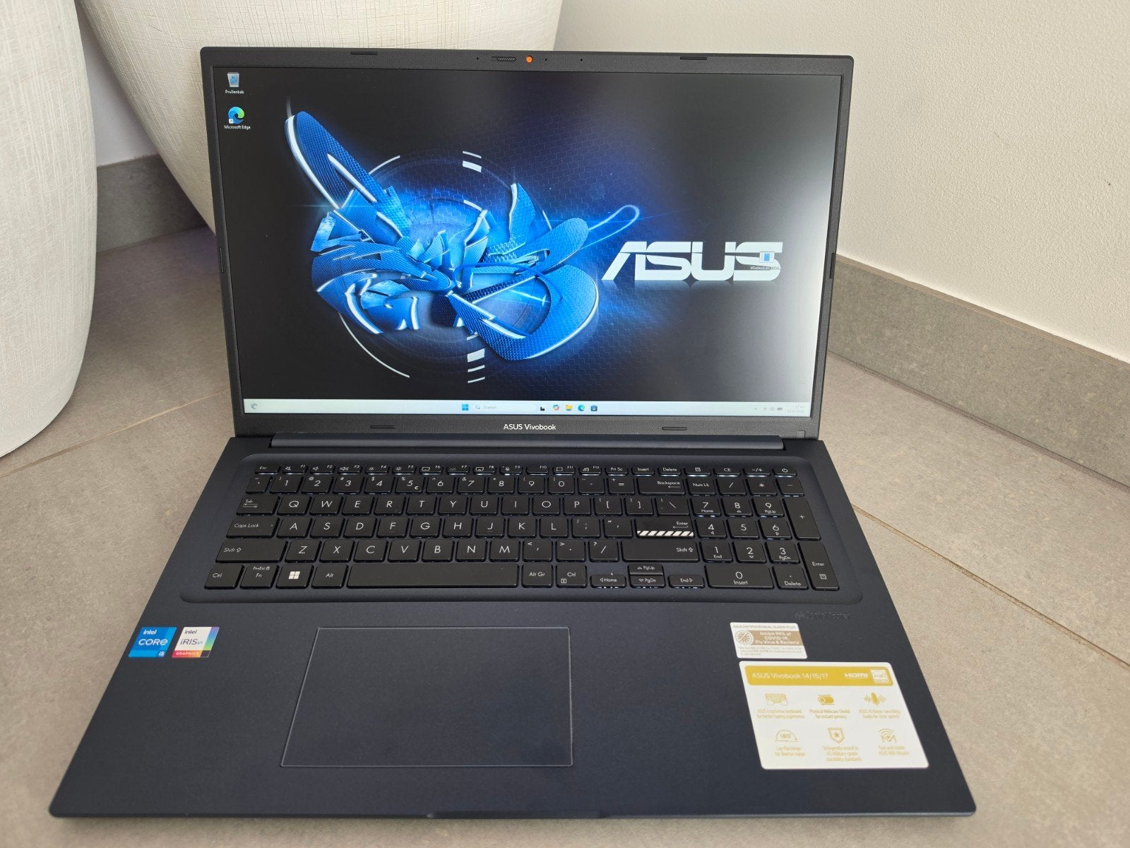 Vivobook d'Asus, Informatique & Logiciels, Asus, 17 pouces ou plus, 8 GB, SSD