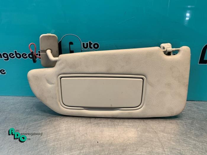 Zonneklep van een Volvo V70, Auto-onderdelen, Interieur en Bekleding, Gebruikt, -, -, Ophalen of Verzenden