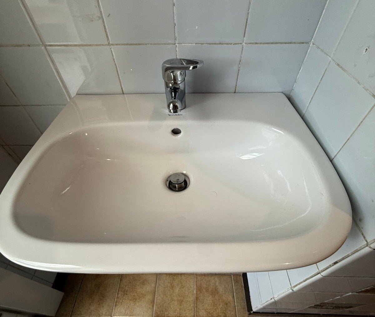 Lavabo en toebehoren, Ophalen