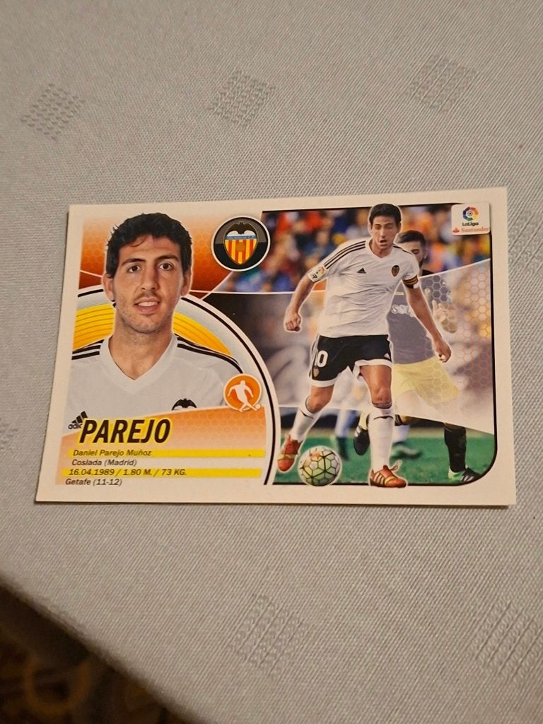 Panini / Sticker / Dani Parejo / Valencia C.F. / 2016-2017, Verzamelen, Ophalen of Verzenden, Nieuw, Poster, Plaatje of Sticker